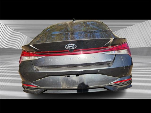 2022 hyundai elantra limited