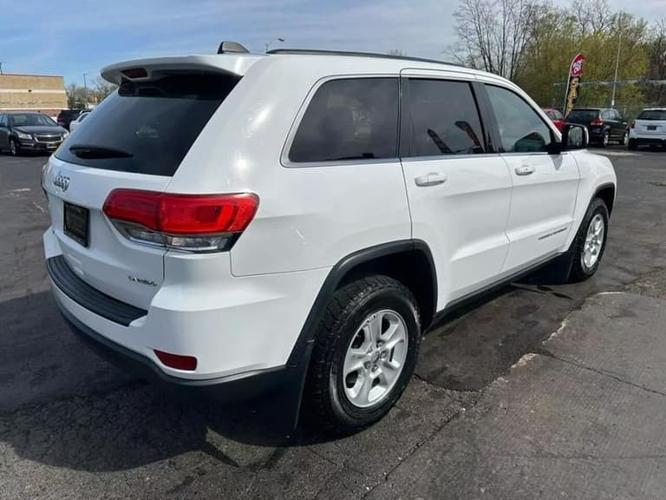 2015 jeep grand cherokee laredo sport utility 4d in pontiac, michigan