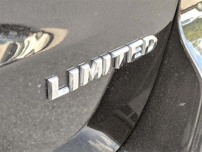 certified 2016 jeep grand cherokee 4wd limited newtonville, ma 02460 for sale in newton, massachusetts