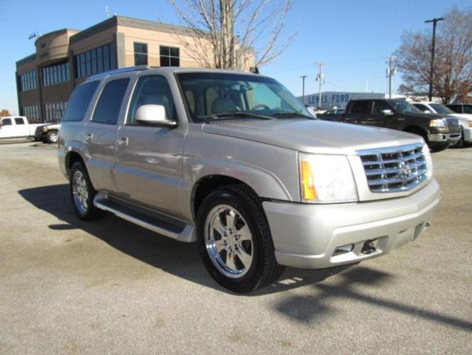 2006 cadillac escalade base awd 4dr suv for sale in fayetteville, arkansas