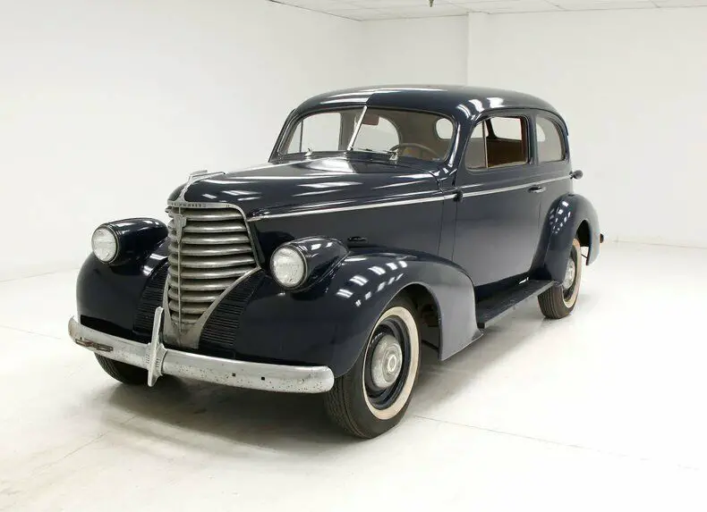 barn find/230ci inline 6-cylinder/resto candidate