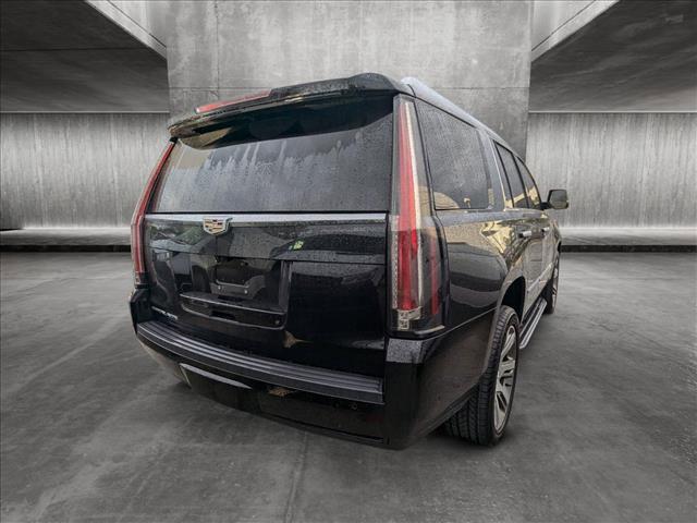 2020 cadillac escalade luxury