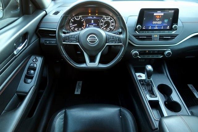 2022 nissan altima 2.5 sr