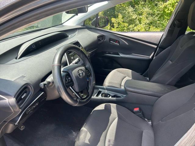2020 toyota prius limited