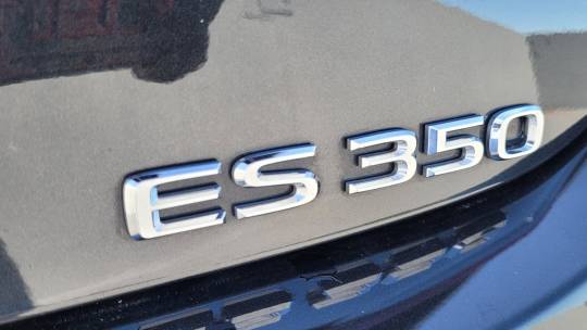 2022 Lexus ES