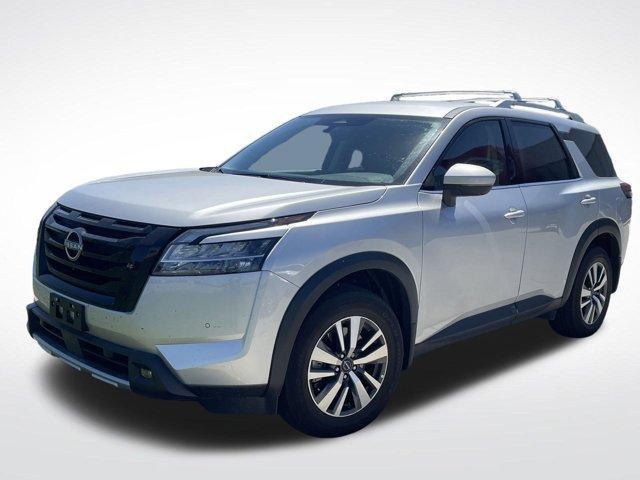 2023 nissan pathfinder sl