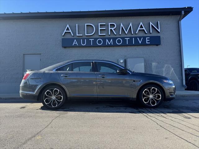 2016 ford taurus sho