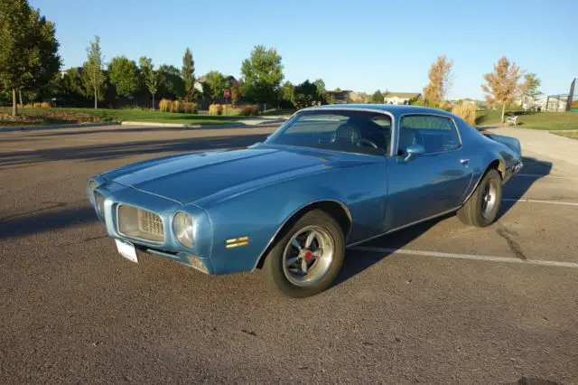 1972 pontiac firebird, 350ci, looks great, runs great