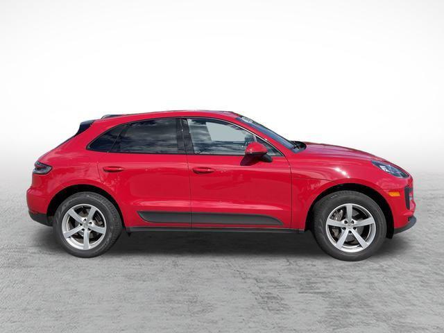 2021 porsche macan base
