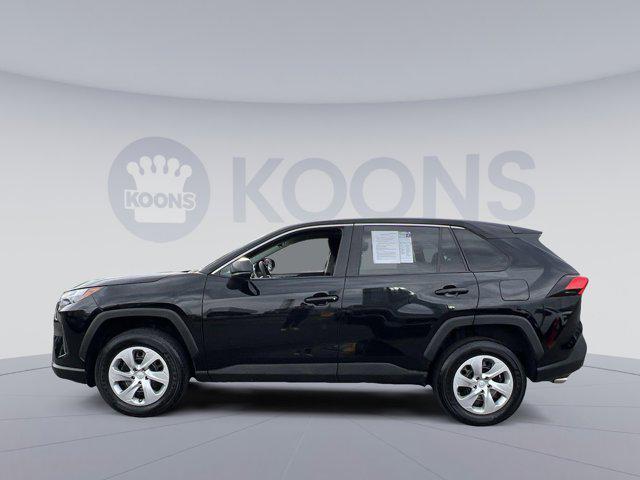 2023 toyota rav4 le
