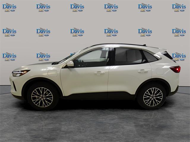 2023 ford escape base