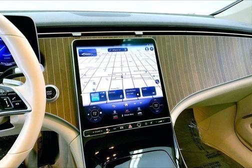 2022 mercedes-benz eqs 450+