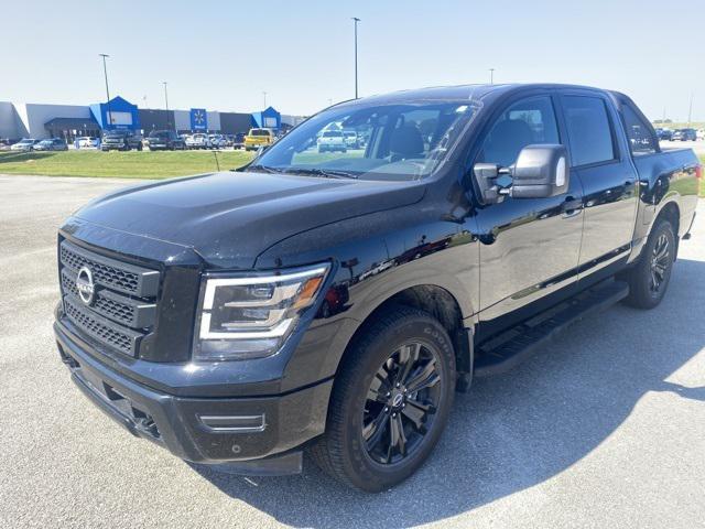 2024 nissan titan sv