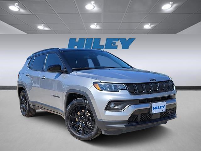 2022 jeep compass altitude