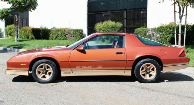 california original, 1985 chevrolet camaro iroc z28, 70k orig miles(310)259-5383