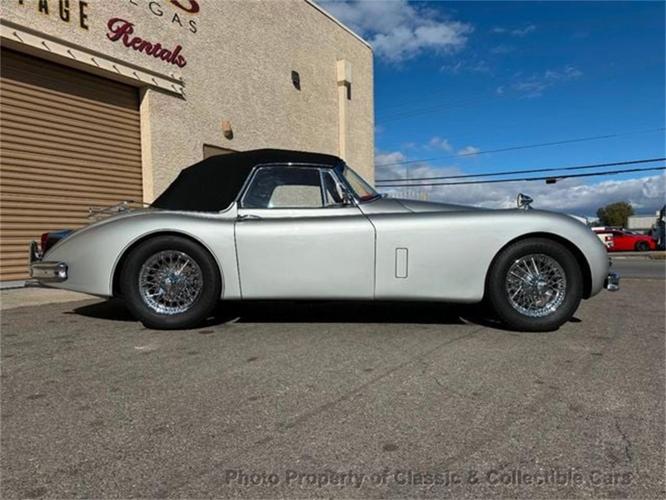 1961 jaguar xk150 in las vegas, nevada
