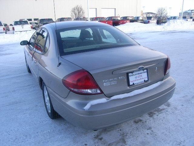 2006 ford taurus 4dr sedan sel sel for sale in grand forks, north dakota