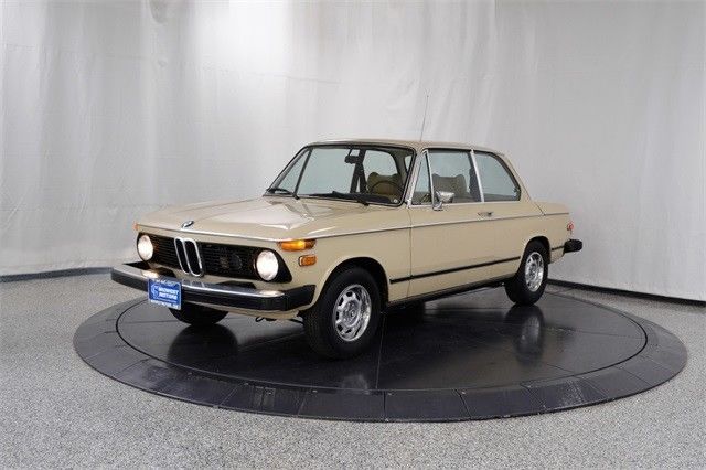 1974 bmw 2002 automatic tan air conditioning am/fm radio clean