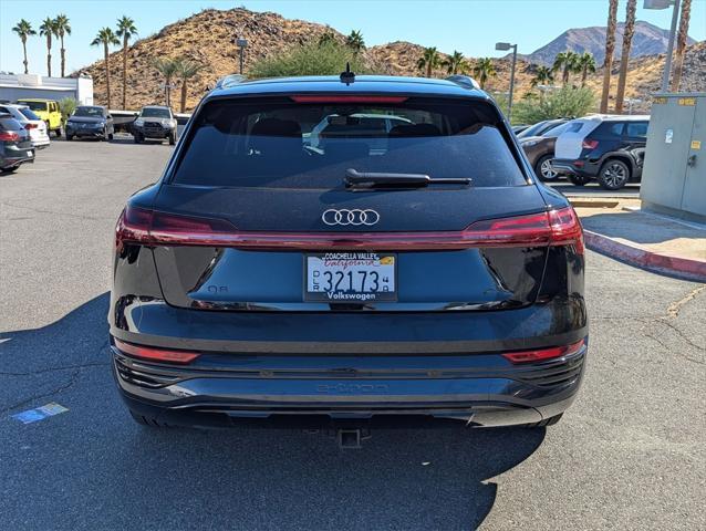 2024 audi q8 e-tron premium plus