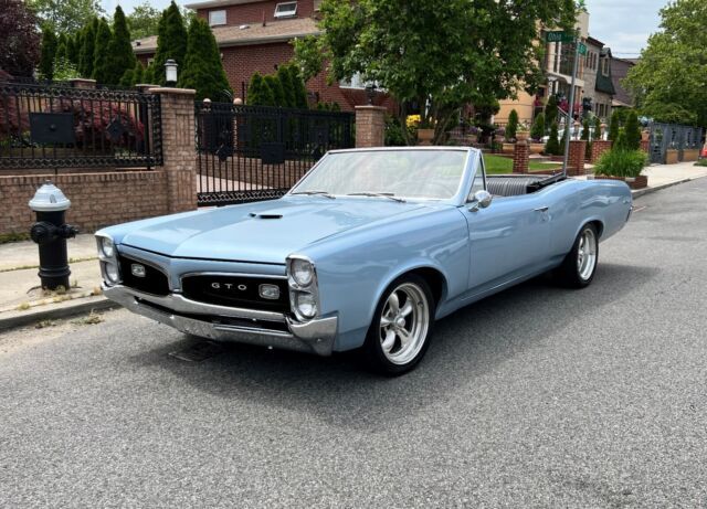 1967 pontiac gto convertible tribute - ls swapped restomod / pro-touring style