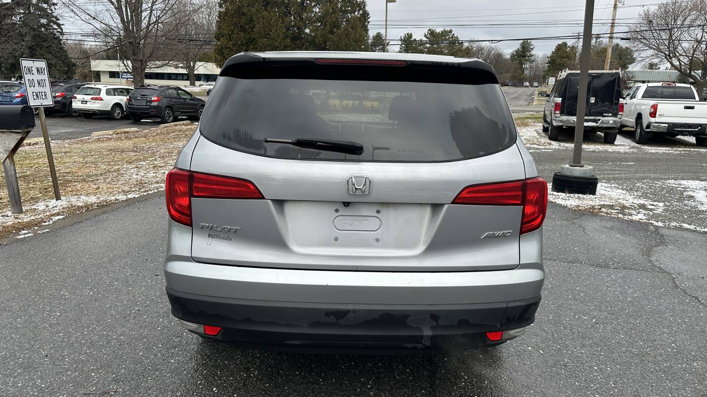 2018 honda pilot lx
