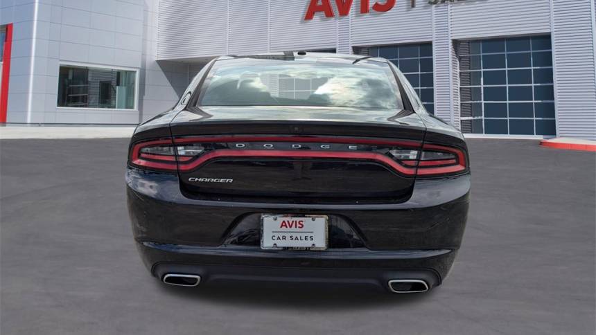 2022 dodge charger sxt