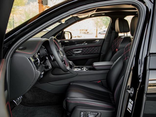 2021 bentley bentayga v8