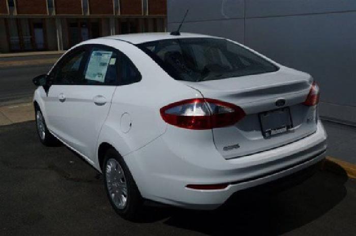 2014 ford fiesta s in richmond, va