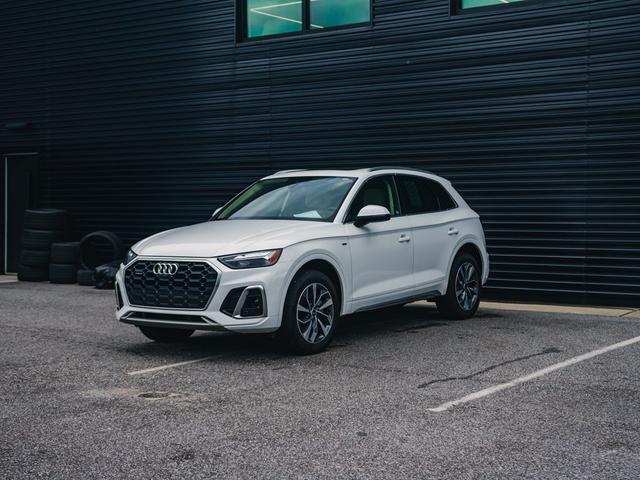 2024 audi q5 45 s line premium