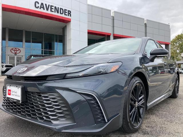 2025 toyota camry se