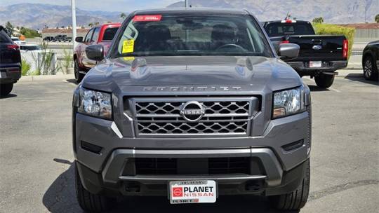 2023 nissan frontier sv