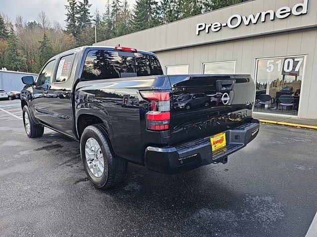 2024 nissan frontier sv