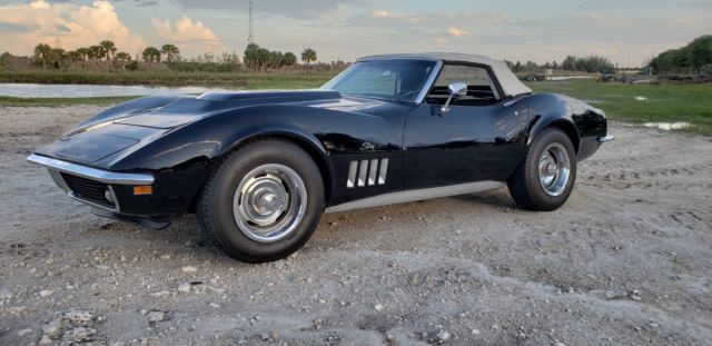 1969 chevrolet corvette stingray convertible 4spd