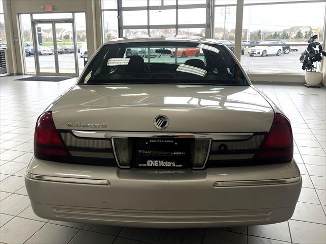 2006 mercury grand marquis gs