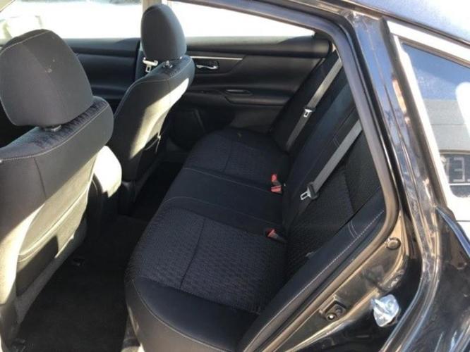 2017 nissan altima 2.5 sv 2.5 sv 4dr sedan (midyear release for sale in centropolis, kansas