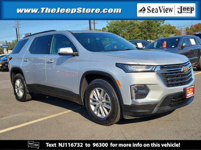 2022 chevrolet traverse lt cloth