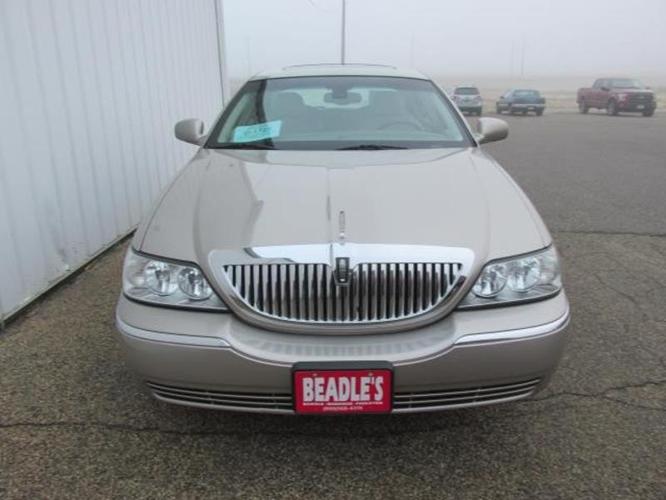 2003 lincoln town car signature signature 4dr sedan for sale in foster, south dakota
