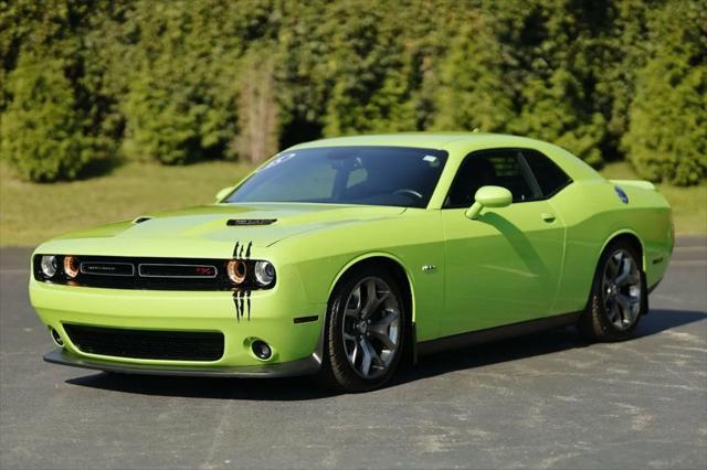2015 dodge challenger r/t plus
