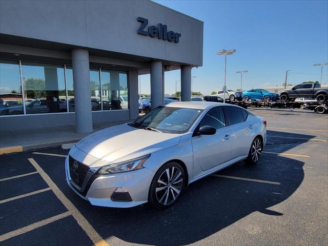 2019 nissan altima 2.5 sr