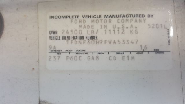 1985 ford flatbed tow truck an 1995 ford f-450 tow truck hydralic boom an wheel