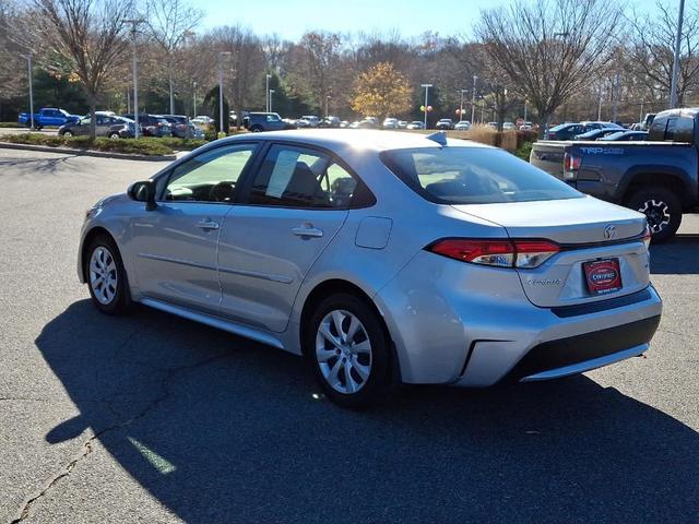 2022 toyota corolla le
