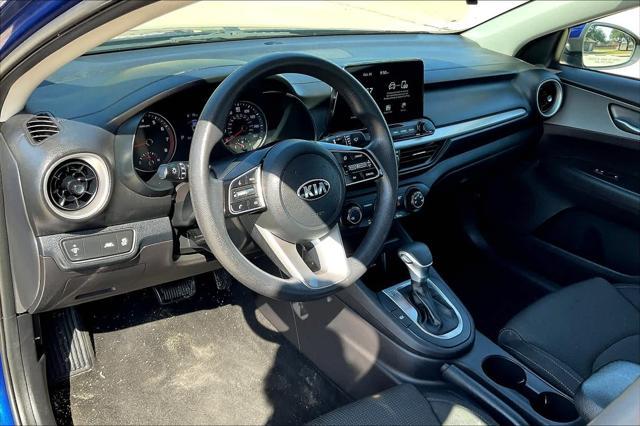 2021 kia forte lxs