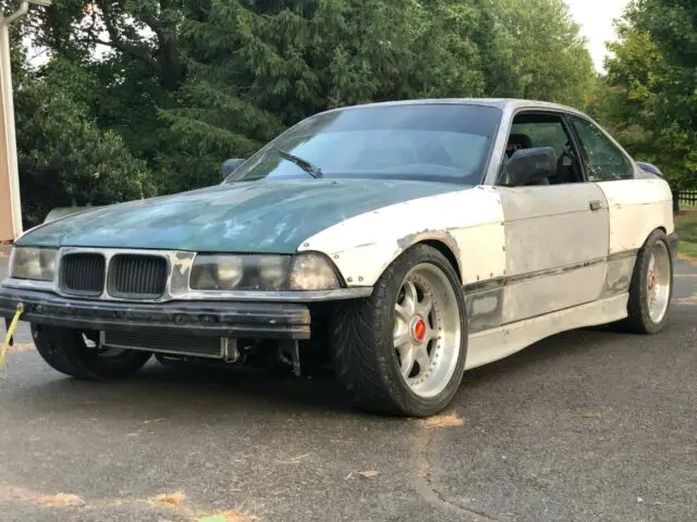 1994 bmw 325is drift car / race car *video*