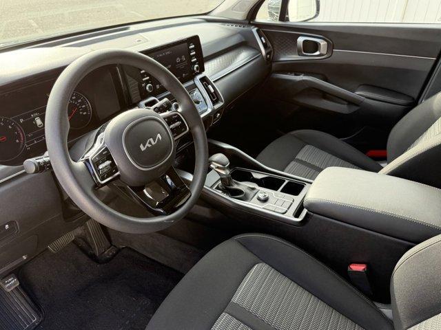 2022 kia sorento lx