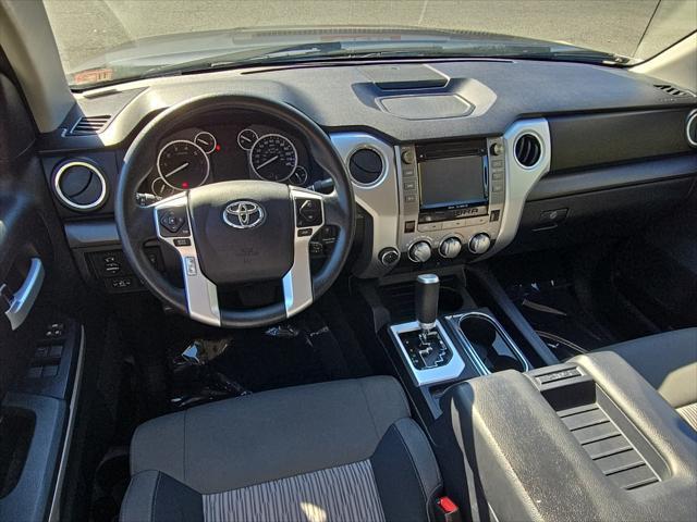 2017 toyota tundra sr5