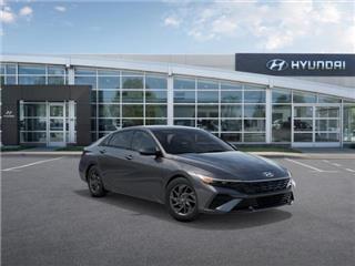 2024 Hyundai Elantra blue