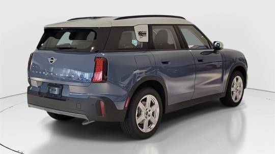 2025 Mini Countryman