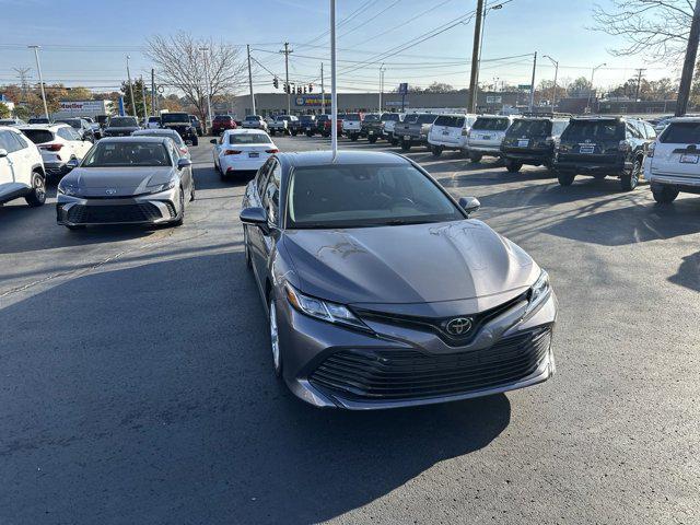 2019 toyota camry l