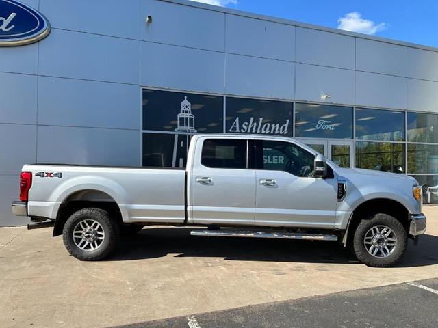 2017 ford f-250 lariat