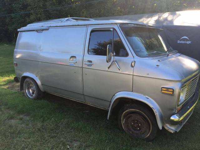 1972 g10 chevy van c10